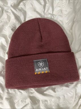 NWOT Ariat Fold-Over Beanie
